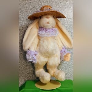 𝑻𝒊𝒍𝒍𝒚 𝟏𝟗𝟖𝟕 𝟐𝟐" 𝑳𝒂𝒓𝒈𝒆 𝑩𝒖𝒏𝒏𝒚 𝒘𝒊𝒕𝒉 𝑺𝒕𝒂𝒏𝒅